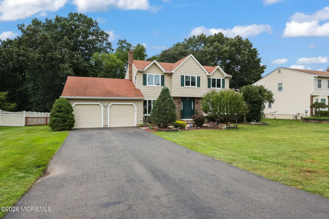 Photo of 6 Grant Road