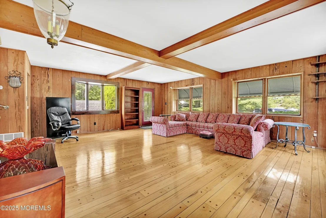 Photo of 32 Woods Road