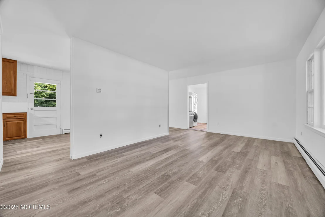 Photo of 416 Oak Tree Road