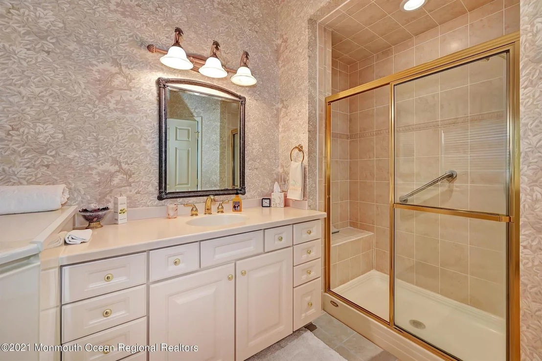 Photo of 41 Portchester Drive