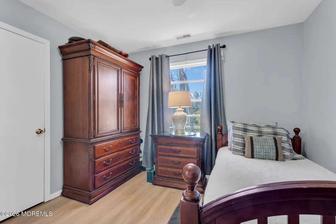 Photo of 90 Bear Brook Road