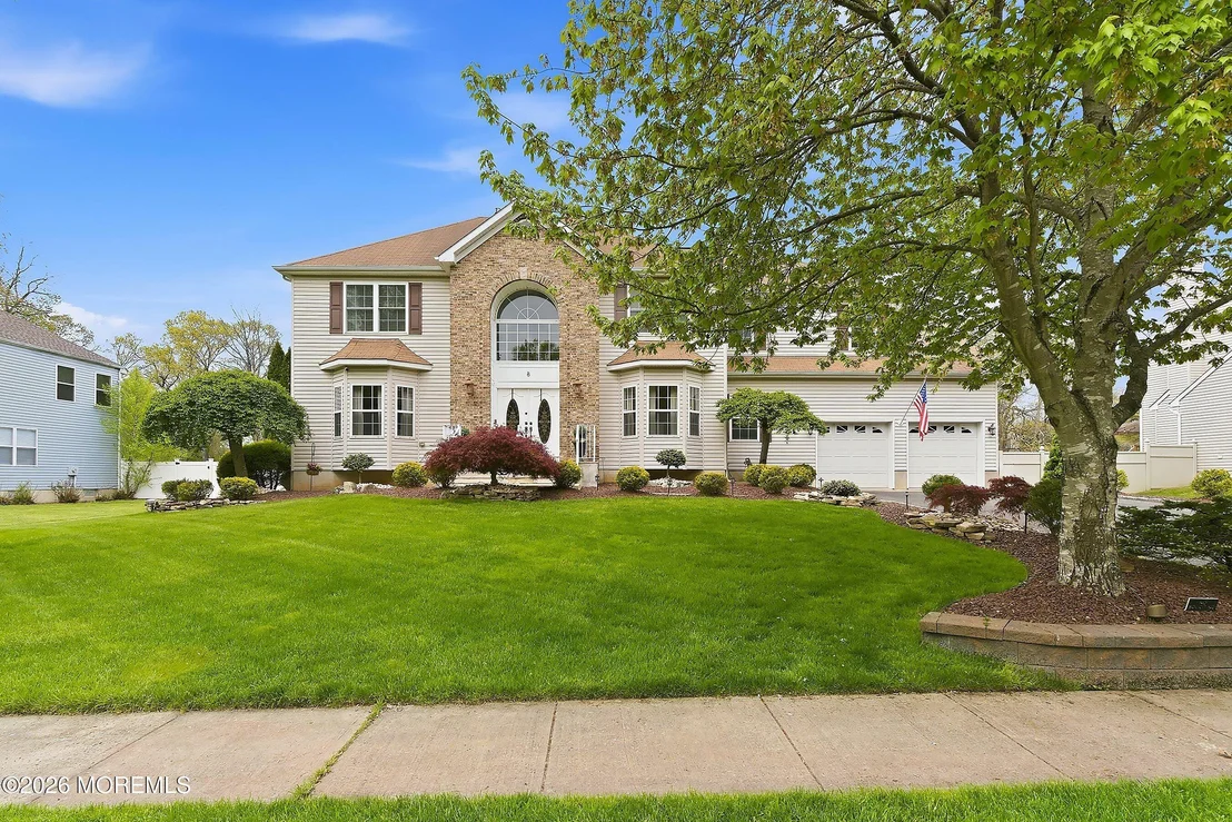 Photo of 8 Arboretum Drive