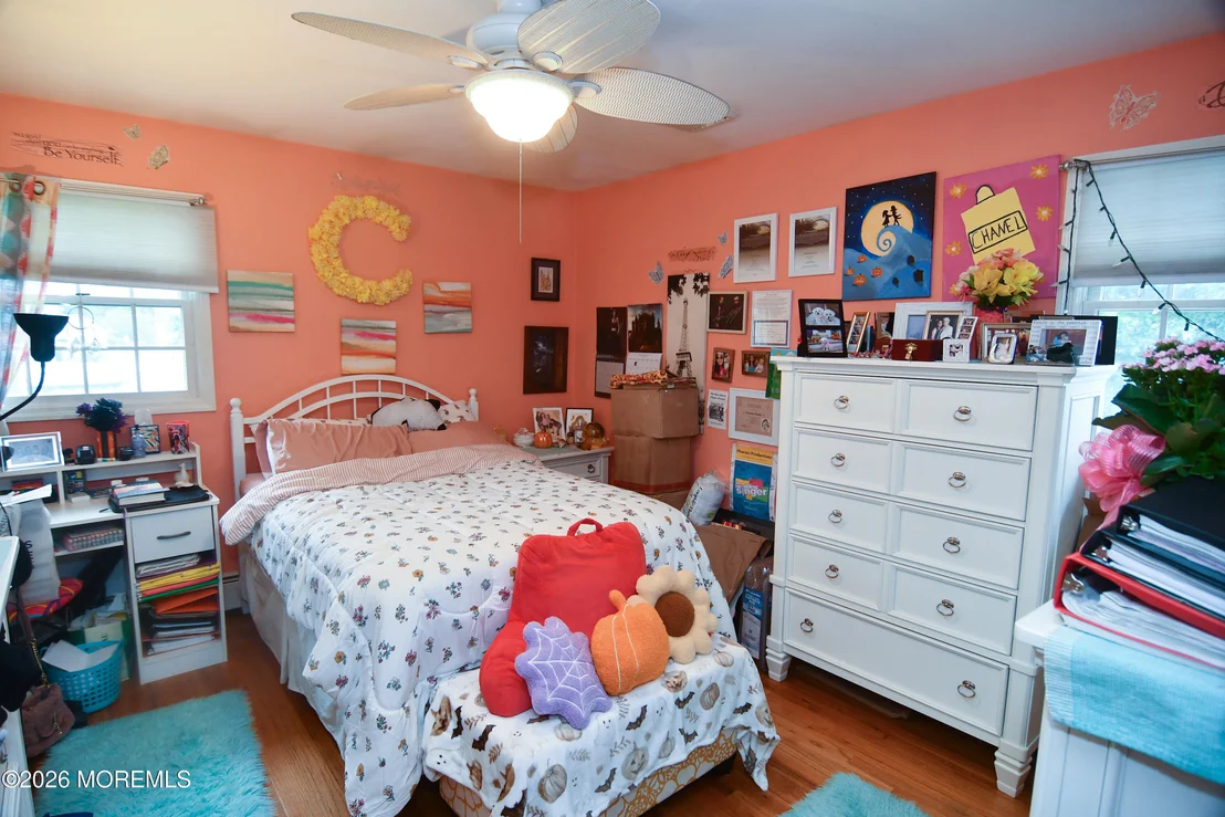 Photo of 902 10th Street
