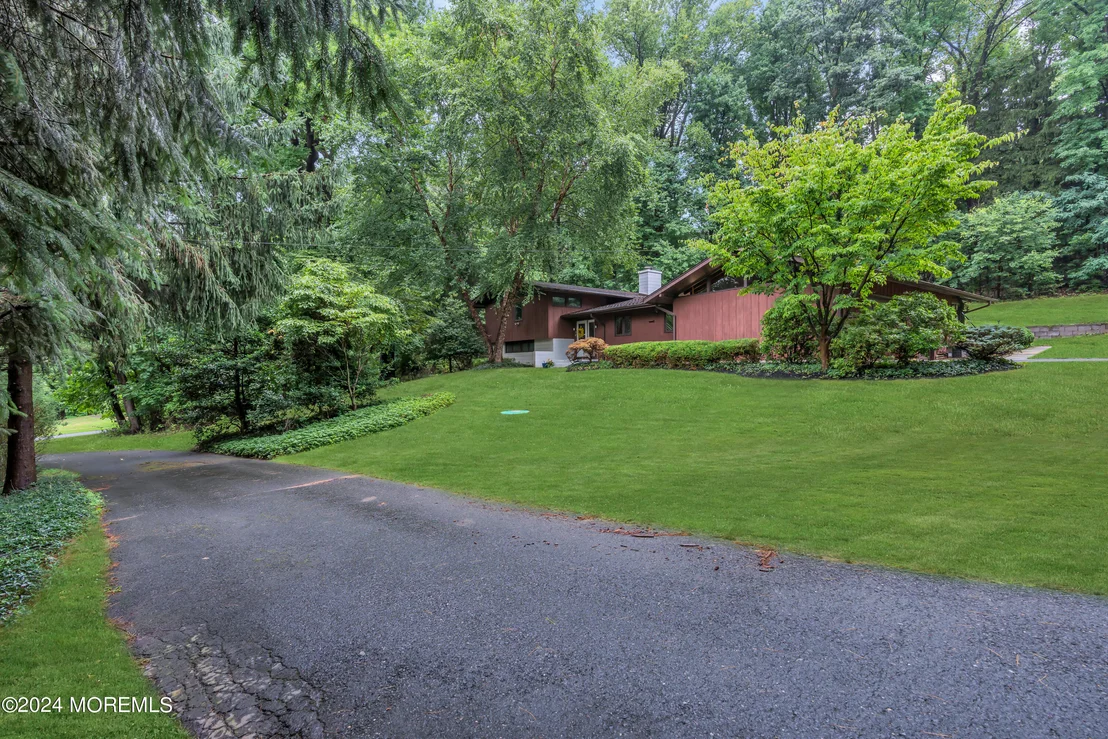 Photo of 112 Crawfords Corner Road