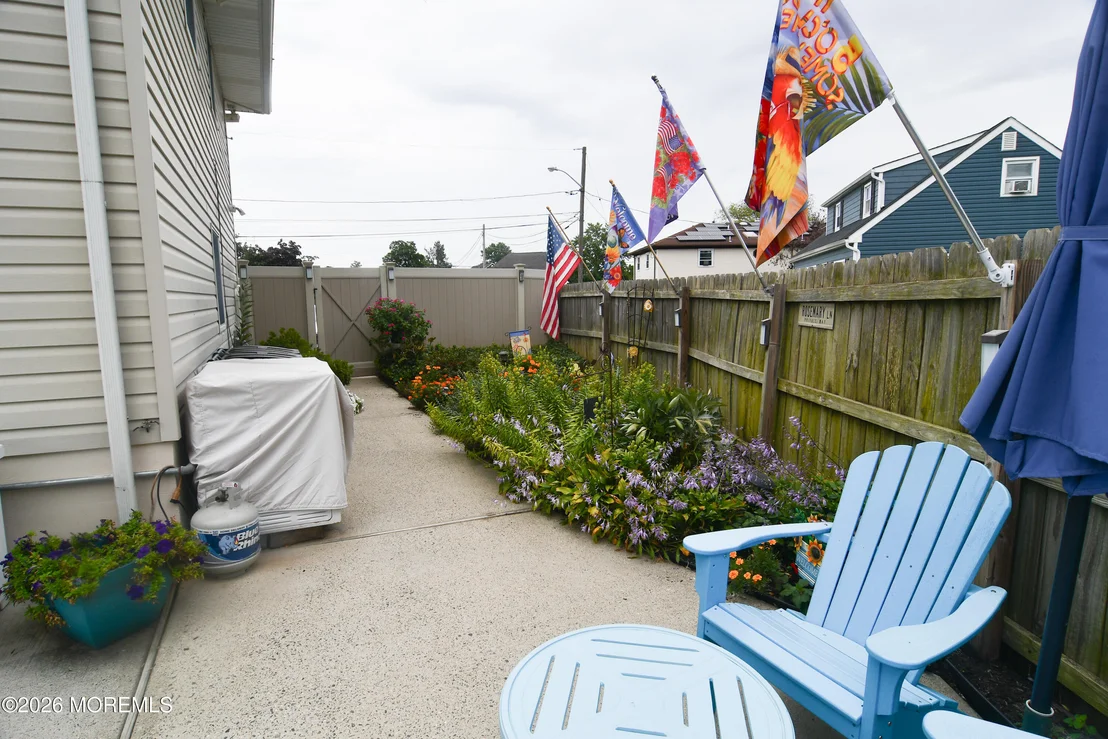 Photo of 902 10th Street