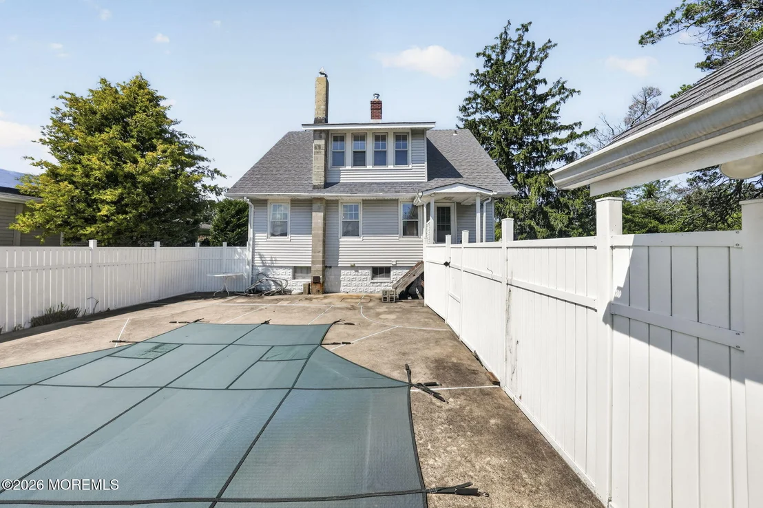 Photo of 1504 6th Avenue