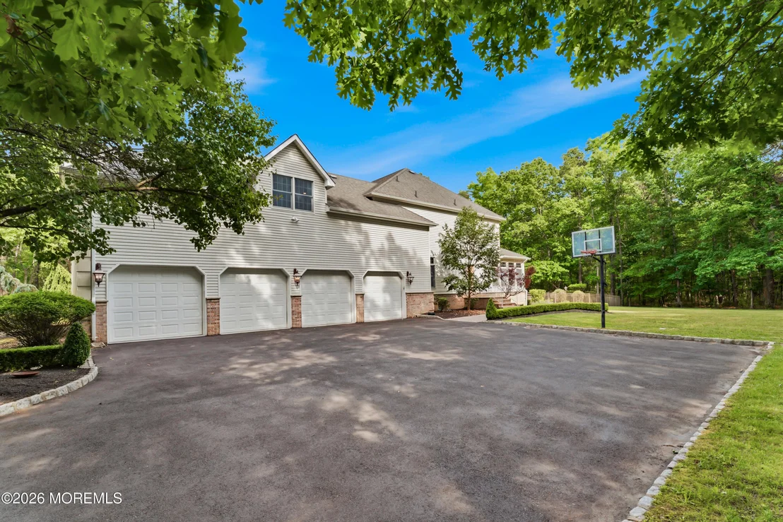 Photo of 143 Savannah Road