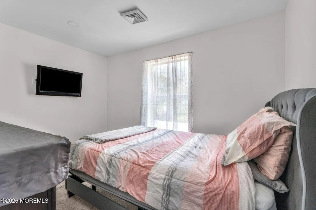 Photo of 146 Pardee Boulevard