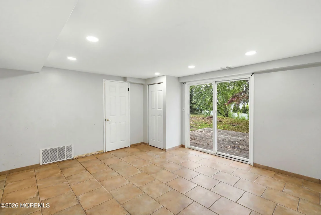 Photo of 18 Wyoming Drive