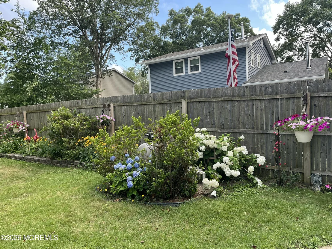 Photo of 111 Poplar Way
