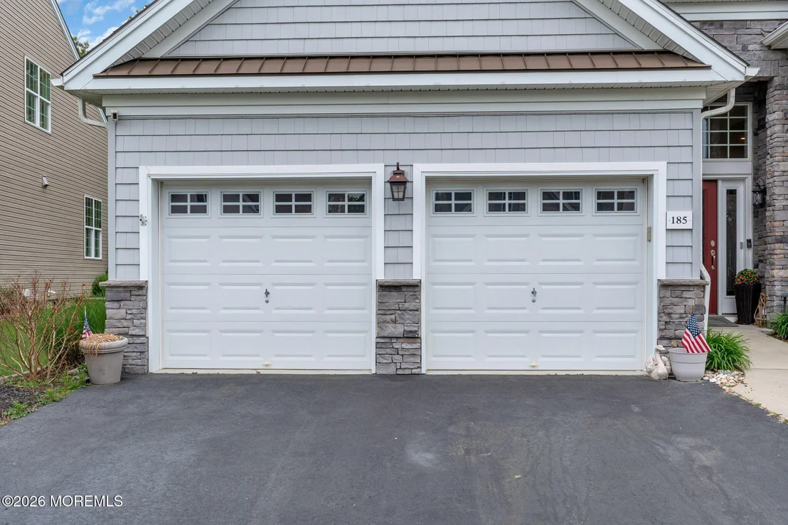Photo of 185 Arborridge Drive