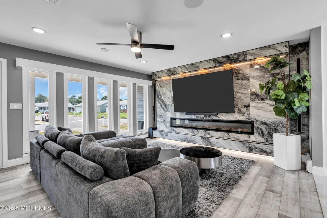 Photo of 16 Whitmore Drive