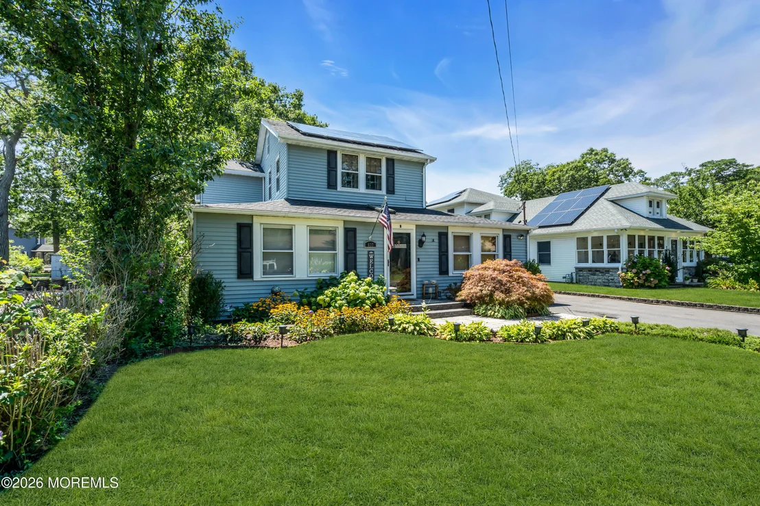 Photo of 637 Prospect Avenue