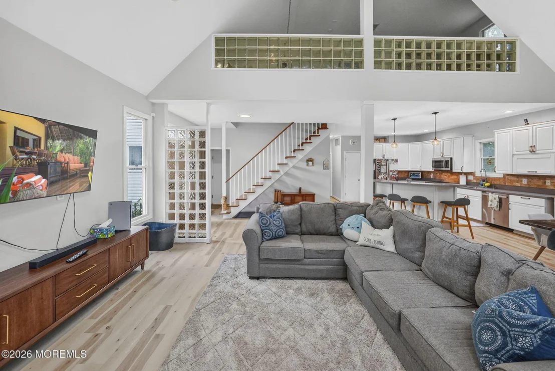 Photo of 1012 Columbus Road