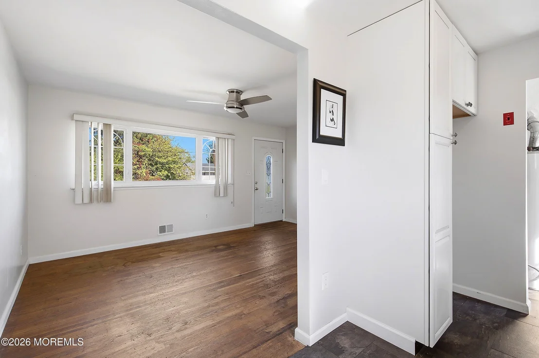 Photo of 84 Lakeland Drive