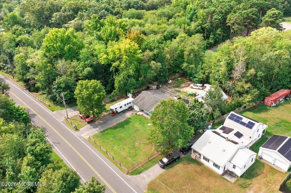 Photo of 210 Archertown Road