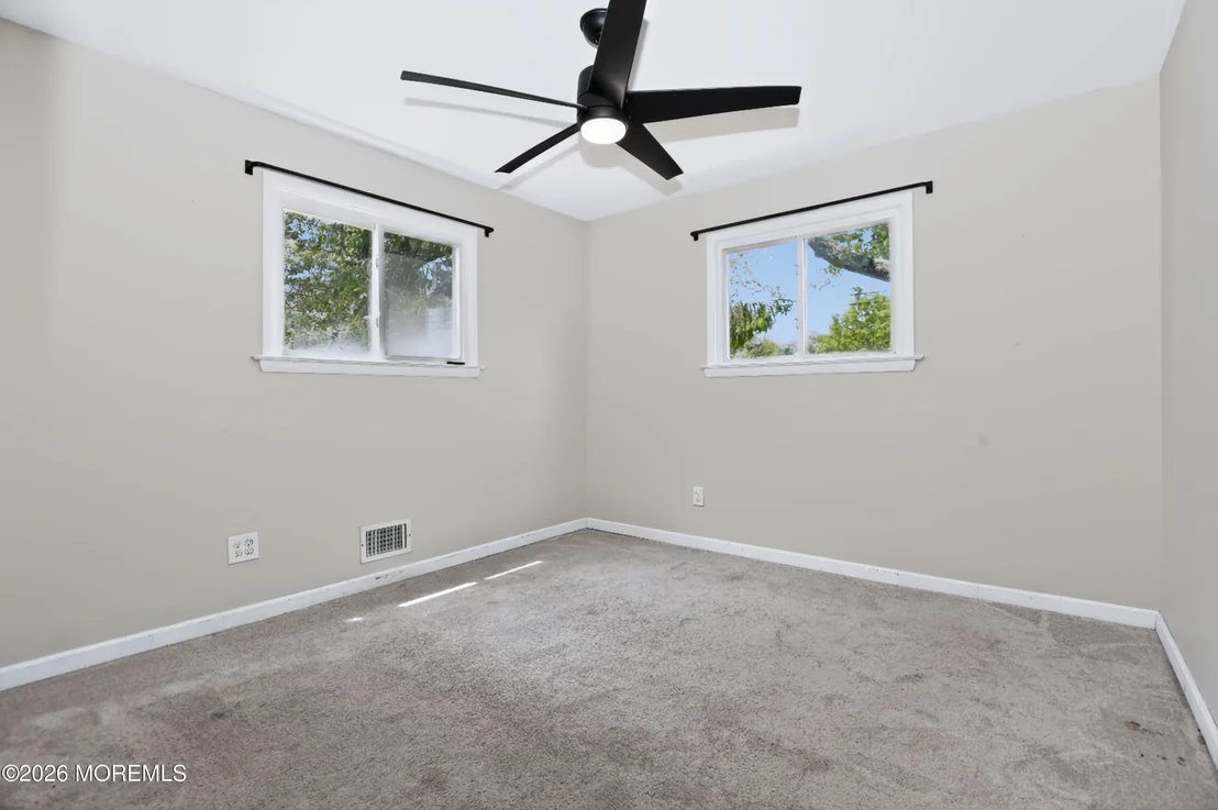 Photo of 33 Alan Terrace