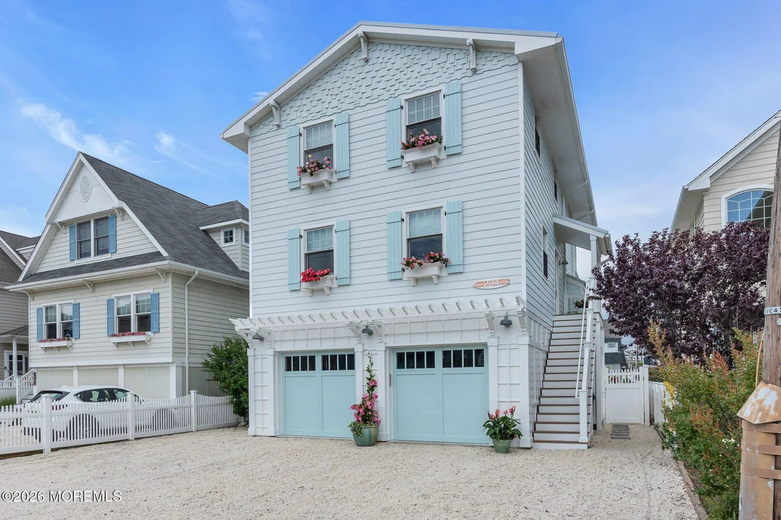 Photo of 234 N Lagoon Road