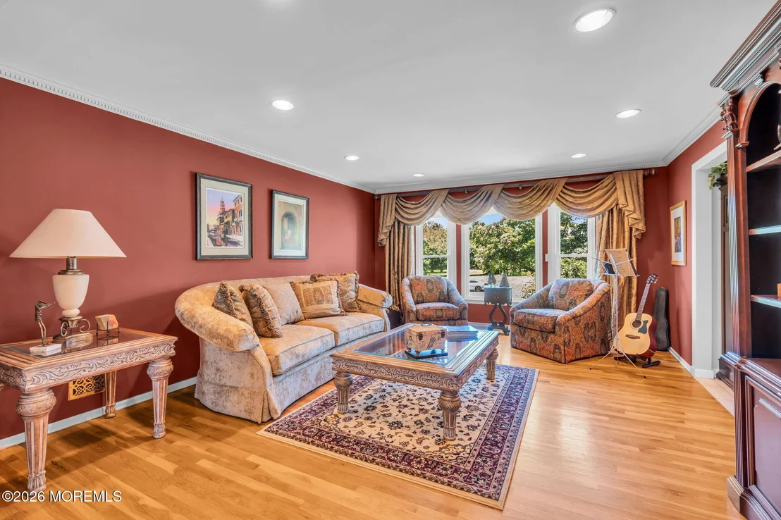 Photo of 16 Groendyke Circle