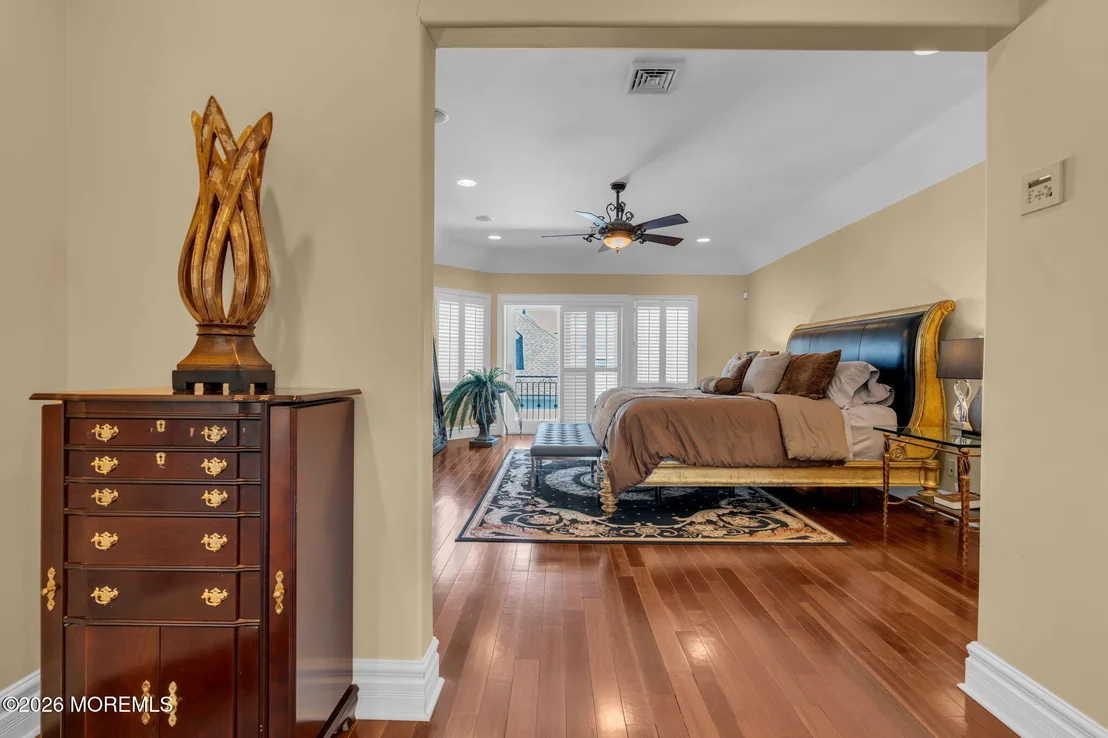 Photo of 342 Aldo Drive