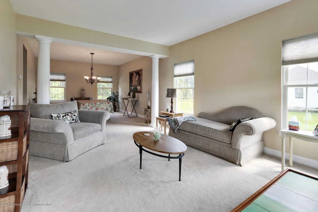 Photo of 122 Adams Way