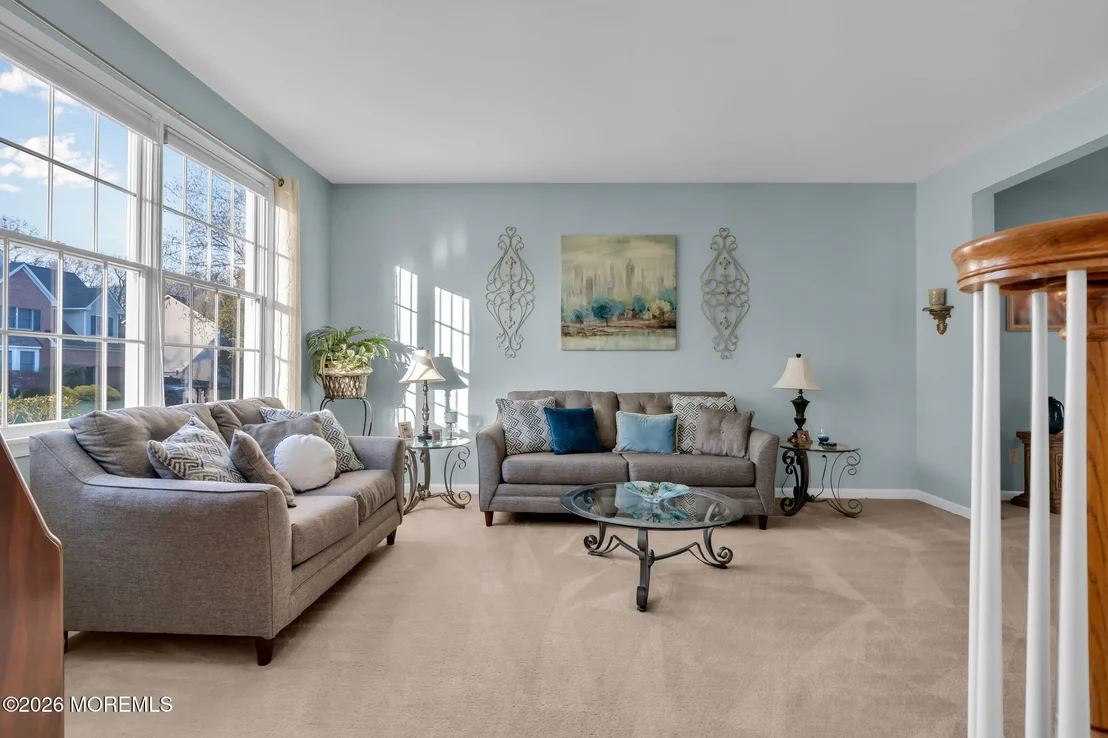 Photo of 105 Mesa Verde Lane