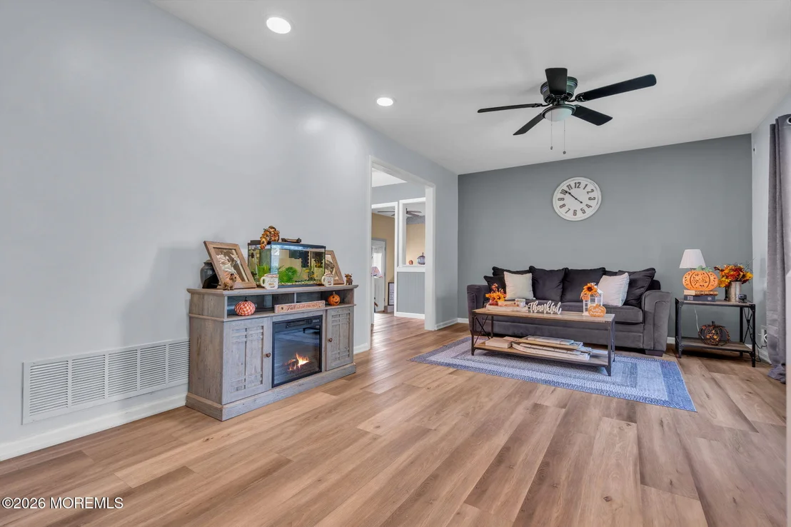 Photo of 700 Commonwealth Boulevard