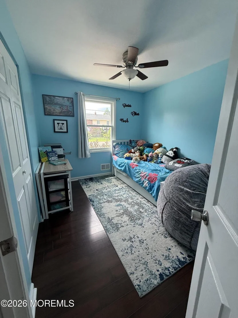 Photo of 718 Conifer Drive