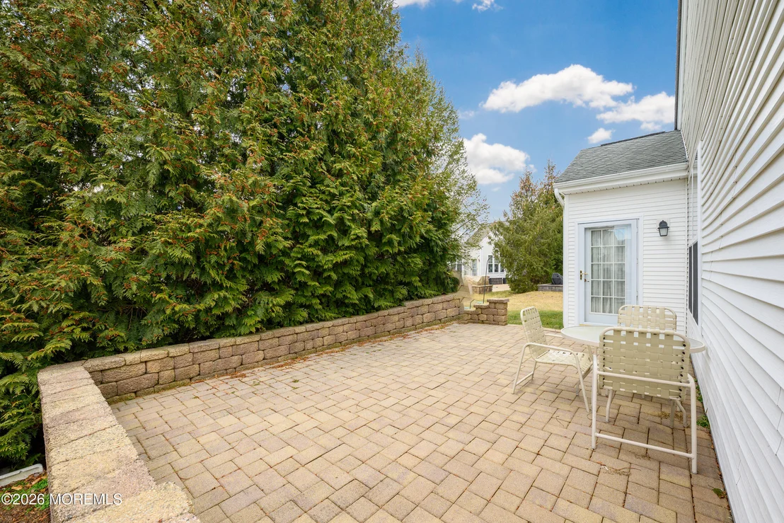 Photo of 98 Stamford Drive