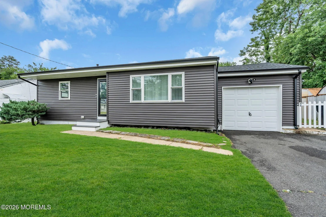 Photo of 893 Egret Drive