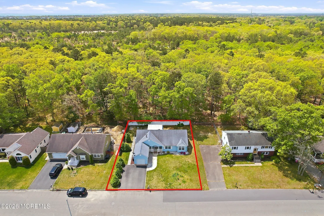 Photo of 203 Sunset Drive