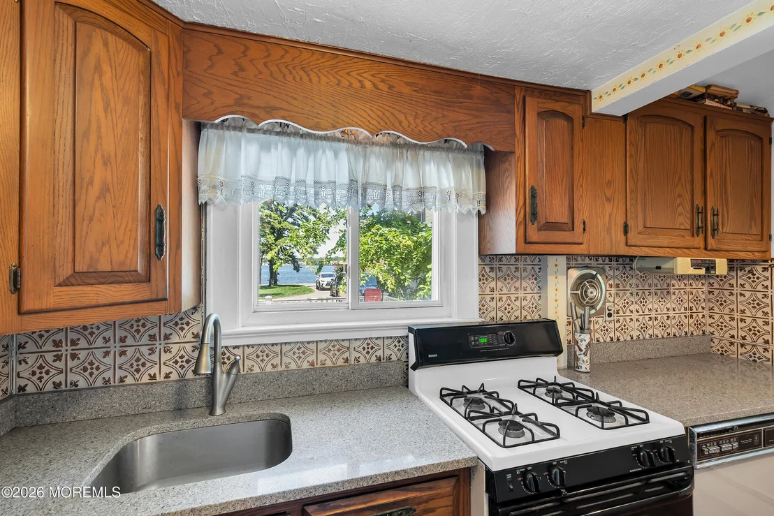 Photo of 906 Lincoln Avenue