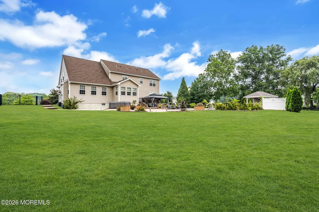 Photo of 12 Whispering Grove Boulevard