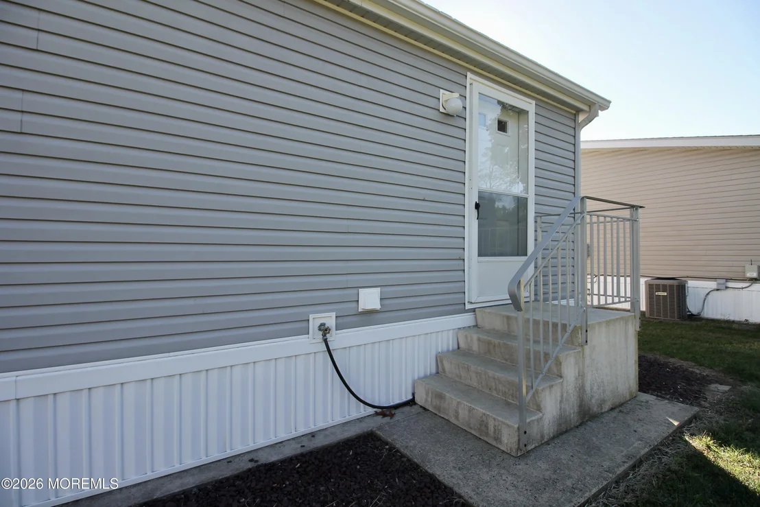 Photo of 44 Silvermeade Drive