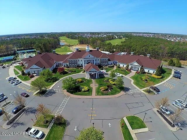 Photo of 35 Spring Lake Boulevard