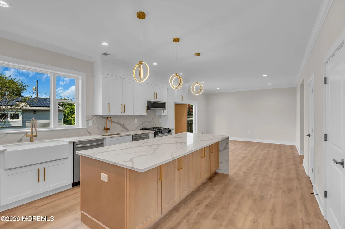 Photo of 1101 3rd Avenue