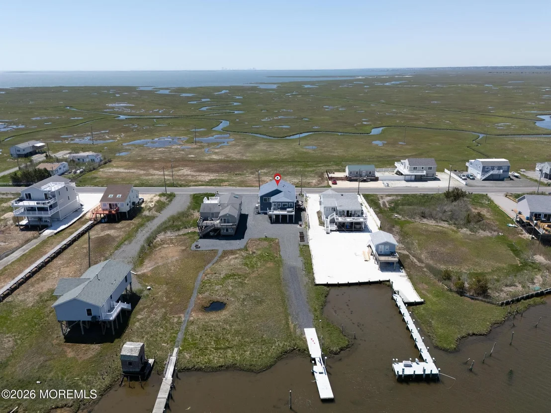 Photo of 418 Dock Road