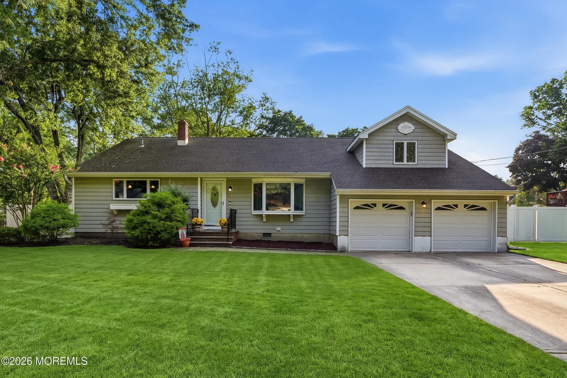 Photo of 14 Lynn Drive