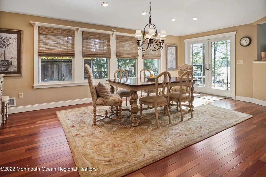 Photo of 2409 Riverside Terrace