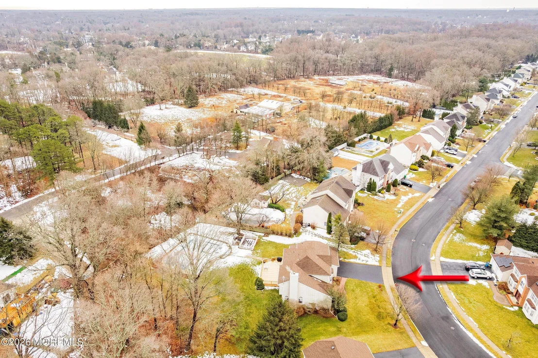 Photo of 433 Meadowood Road