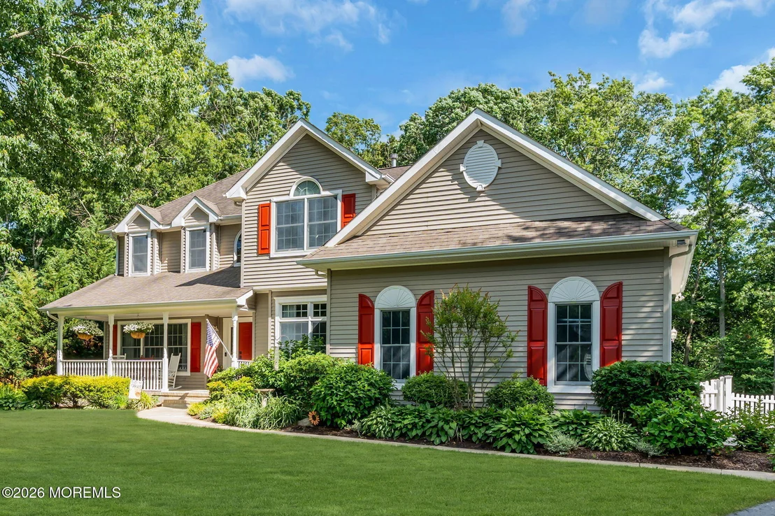Photo of 2093 Overbrook Drive
