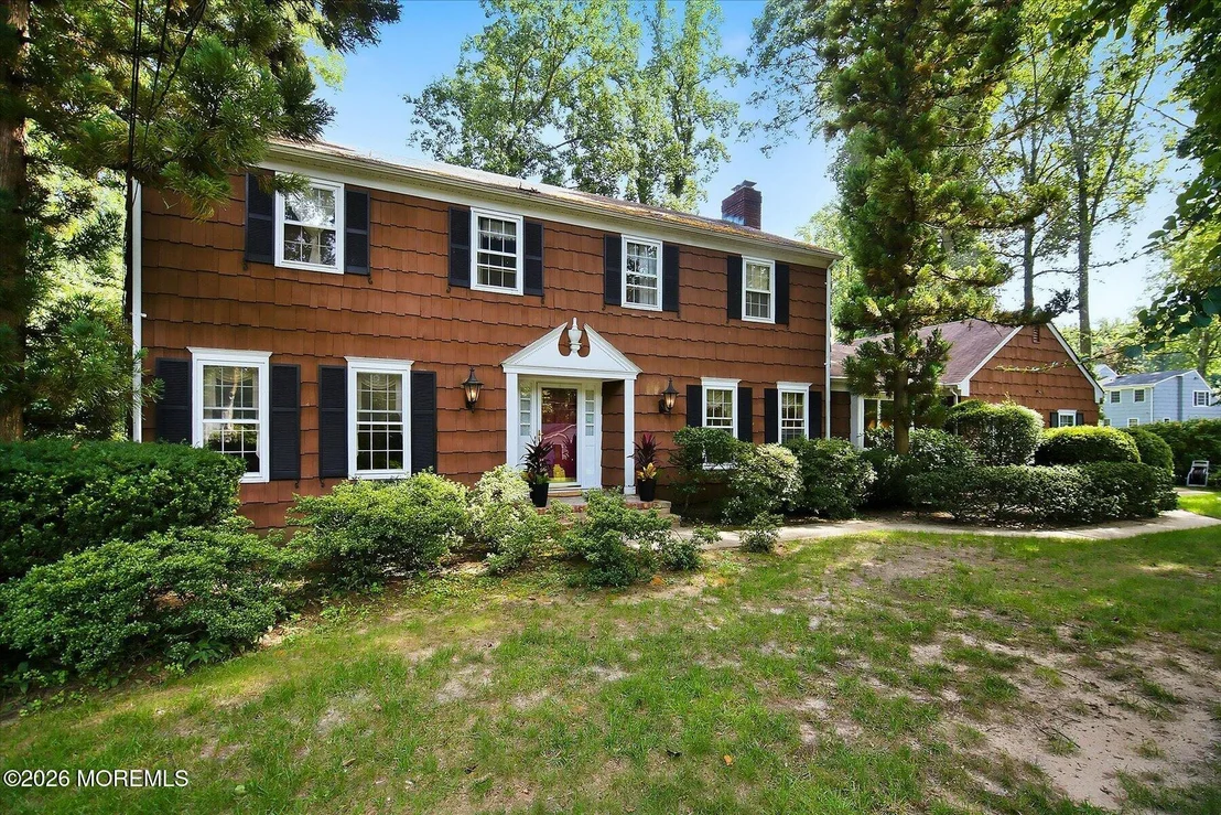 Photo of 76 Tall Timber Road