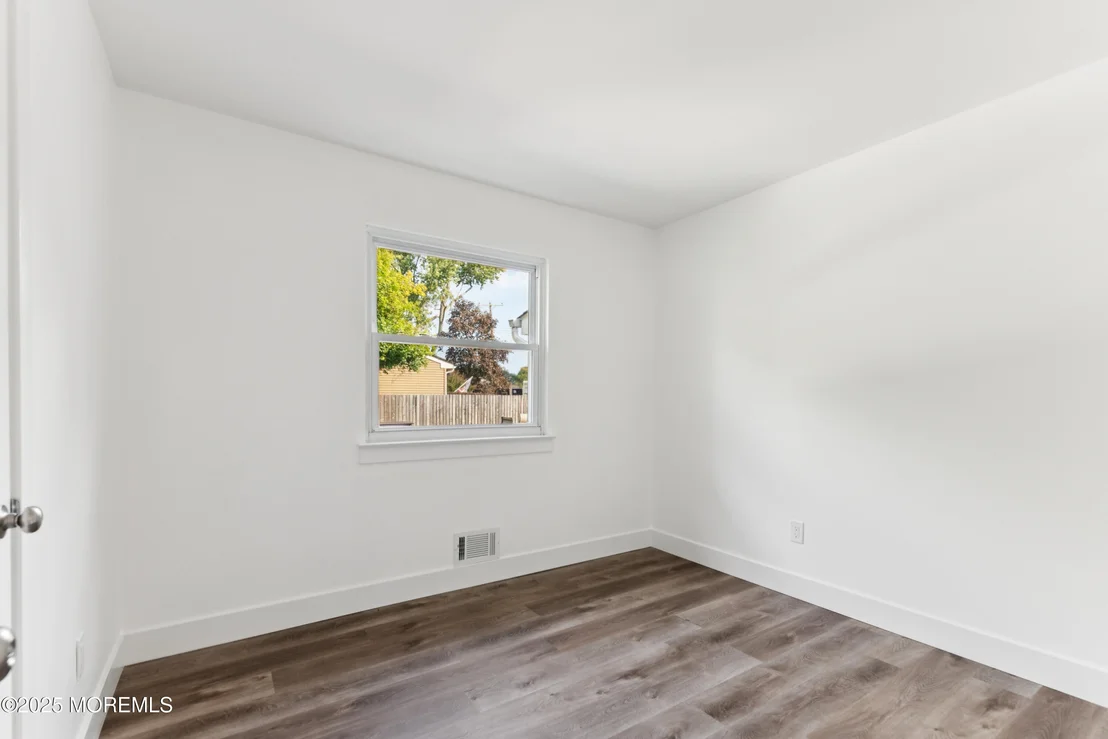 Photo of 224 Hawaii Drive