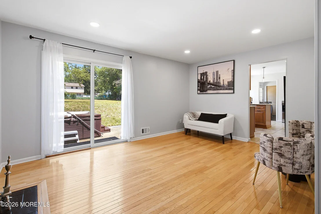 Photo of 10 Beacon Drive