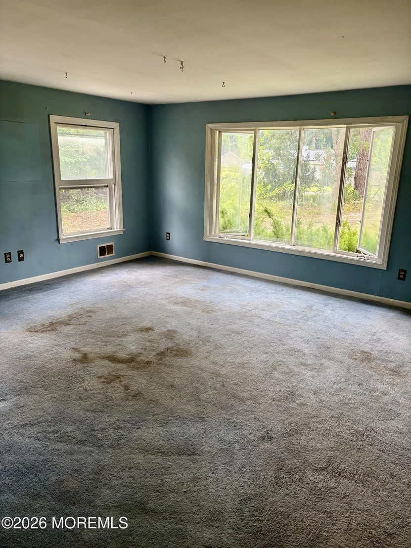 Photo of 123 Algonquin Trail