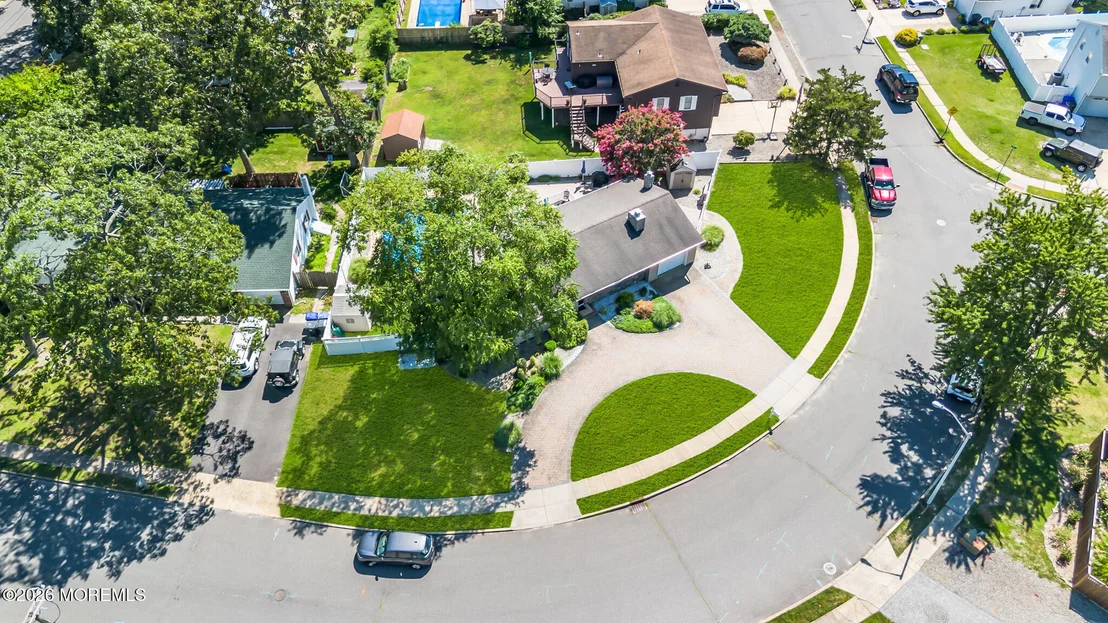 Photo of 421 Leanora Street