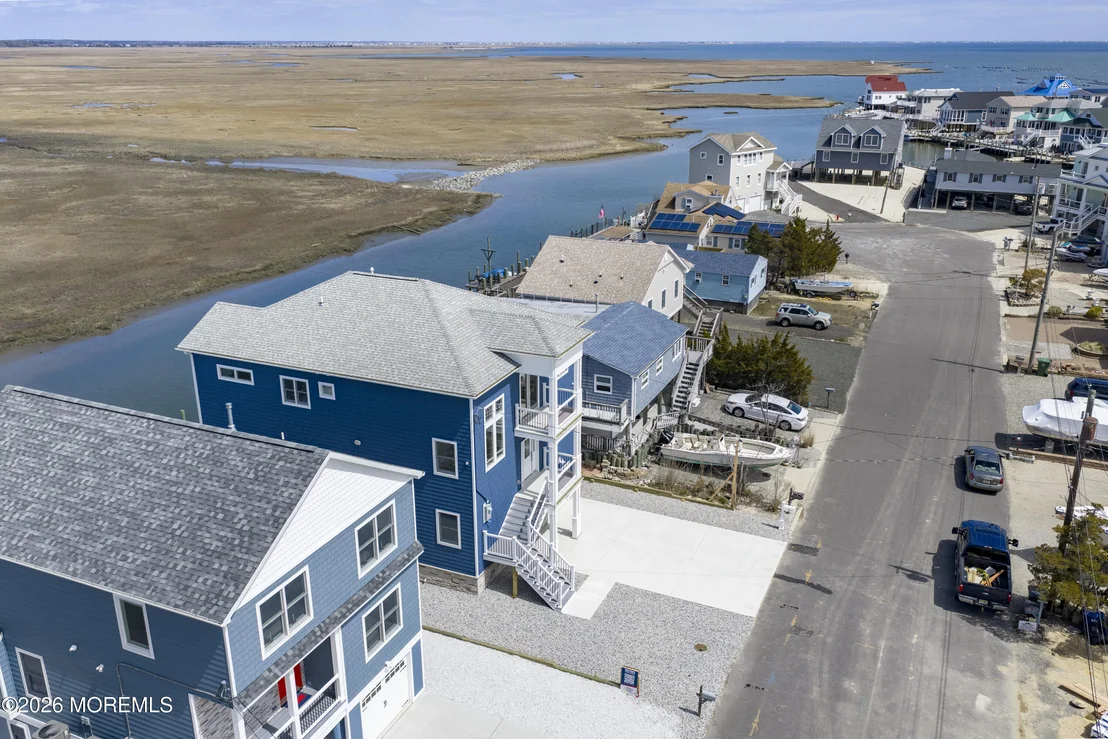 Photo of 370 Kingfisher Road
