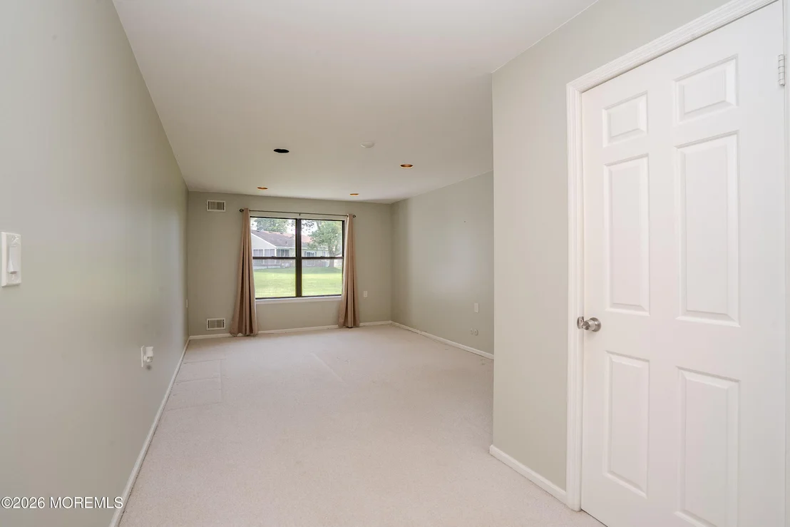 Photo of 70 Suffolk Way
