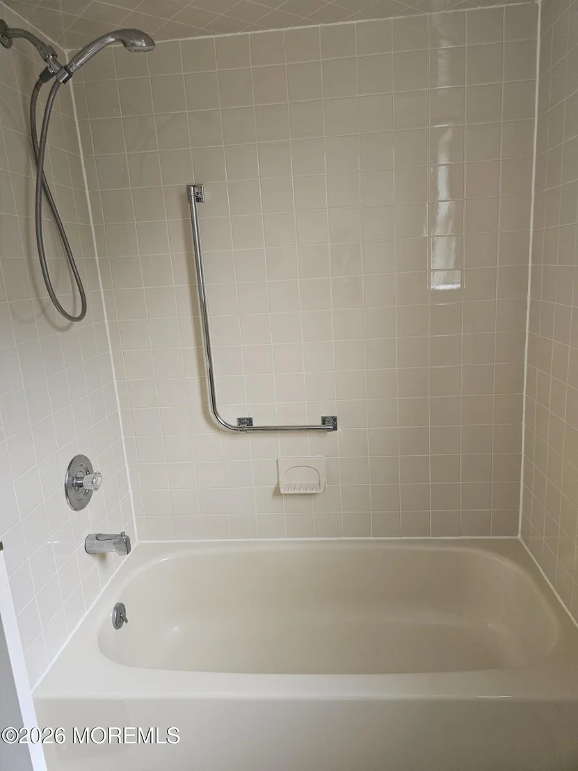 Photo of 36 Everest Dr. N