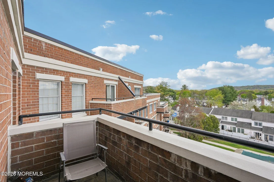 Photo of 44 Iron Forge Square